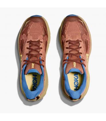 Hoka Challenger 8