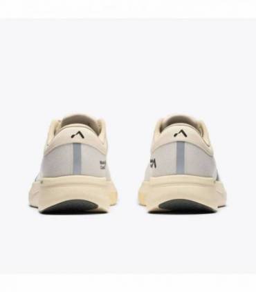 Mount to Coast R1 Mujer Beige vista trasera
