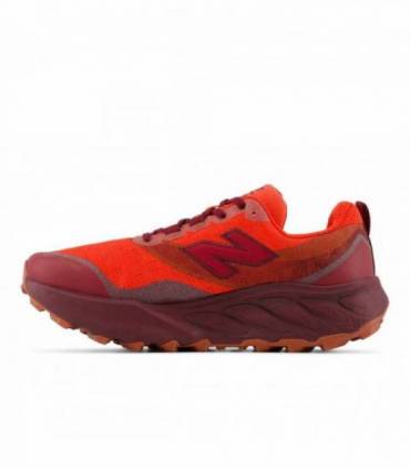 New Balance Fresh Foam X Hierro v9 Hombre Neo Flame/Mulled Wine perspectiva